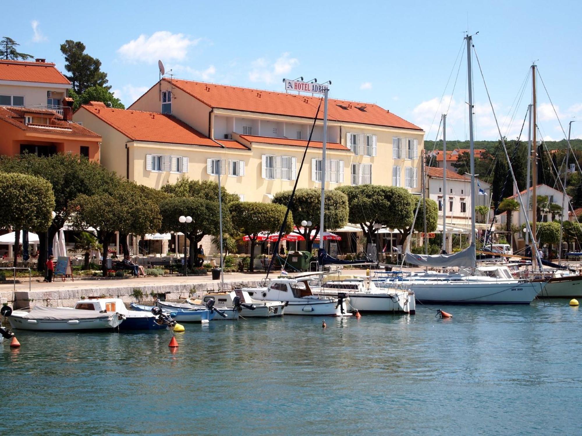 Hotel Adria Malinska Exterior photo